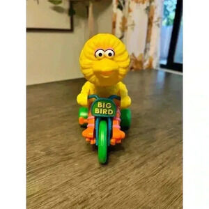 Vintage 1980’s Sesame Street Big Bird Wind-Up Tricycle Toy by Illco Toys